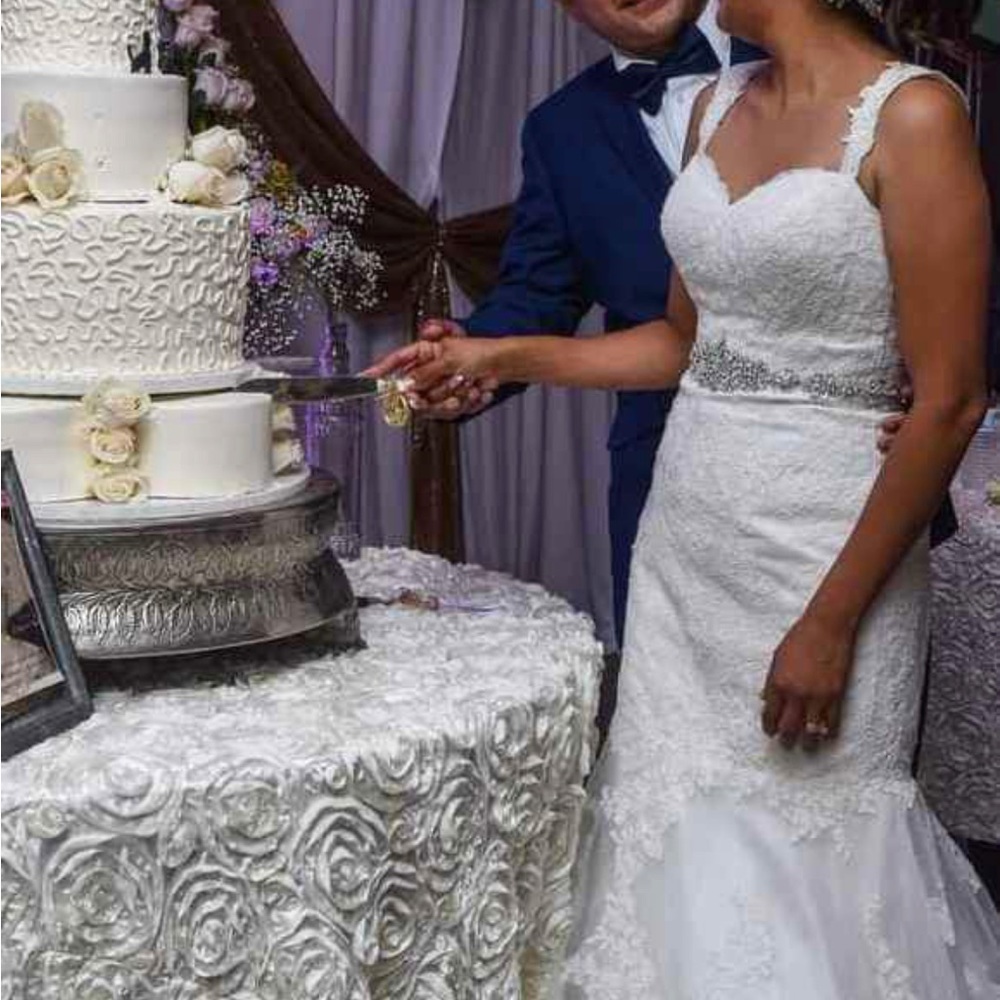 Wedding dress